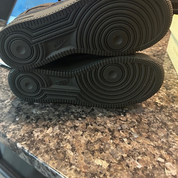 Billie Eilish Nike Air Force 1 - Picture 2 of 5